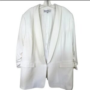 Tahari Women's White Blazer office professional (Arthur S. Levine collection)